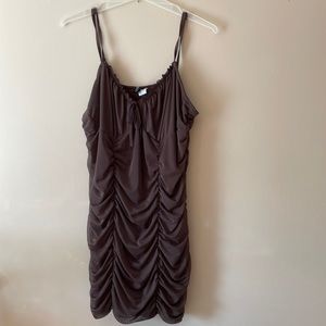 Draped ruffle stretchy dress.